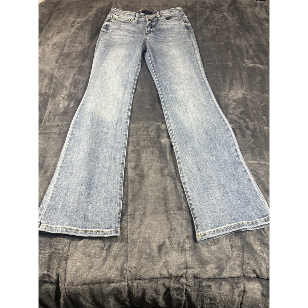 Judy Blue Boot Cut Blue Jeans with Vintage Flair